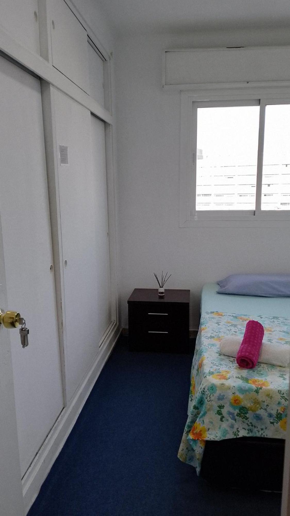 Habitacion Privada Centro Malaga Cerca Tren Maria Zambrano Y Playa Muy Buena Conexion Wifi Εξωτερικό φωτογραφία