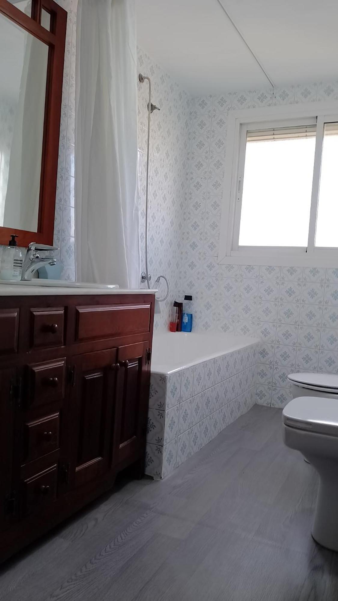 Habitacion Privada Centro Malaga Cerca Tren Maria Zambrano Y Playa Muy Buena Conexion Wifi Εξωτερικό φωτογραφία